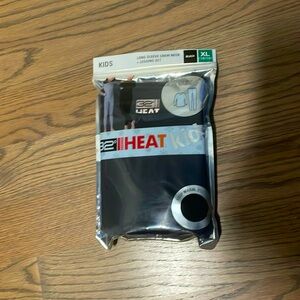 32 Degrees, Kid’s long sleeve crew neck + legging set, size XL (16/18)